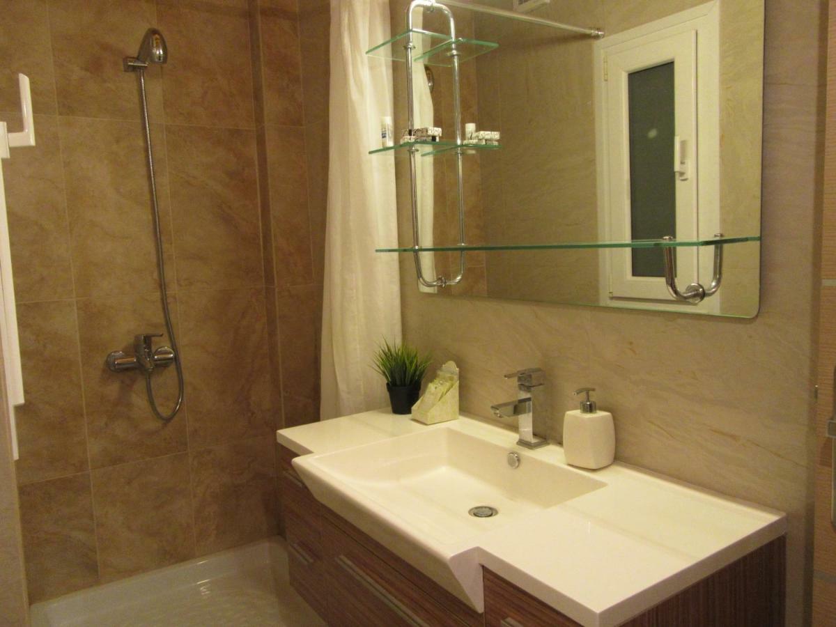 Villa Maria Louiza Near Airport Artemi Extérieur photo